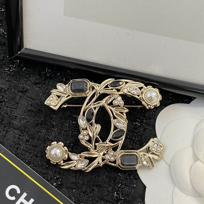 Chanel Brooch 08yxq23 (1)