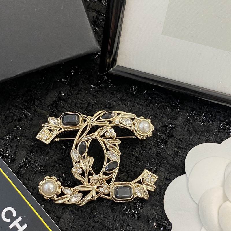 Chanel Brooch 08yxq23 (2)