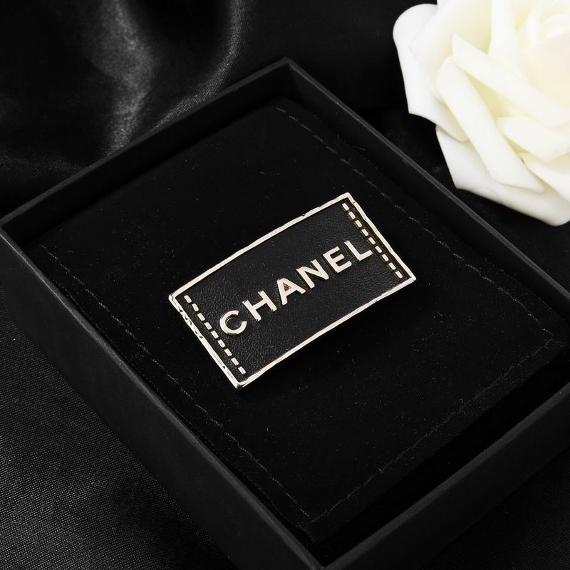Chanel Brooch 08yxq25 (8)