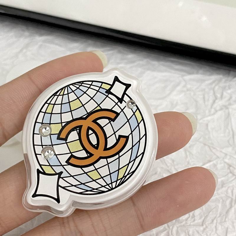 Chanel Brooch 08yxq27 (2)