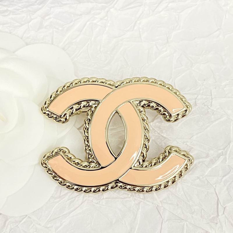 Chanel Brooch 08yxq29 (2)