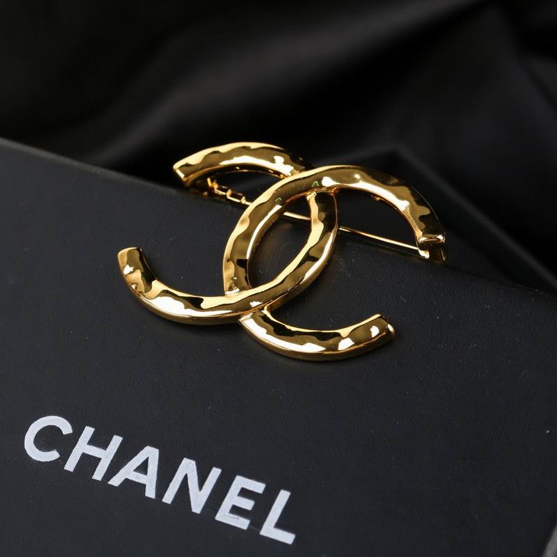 Chanel Brooch 08yxq30 (3)
