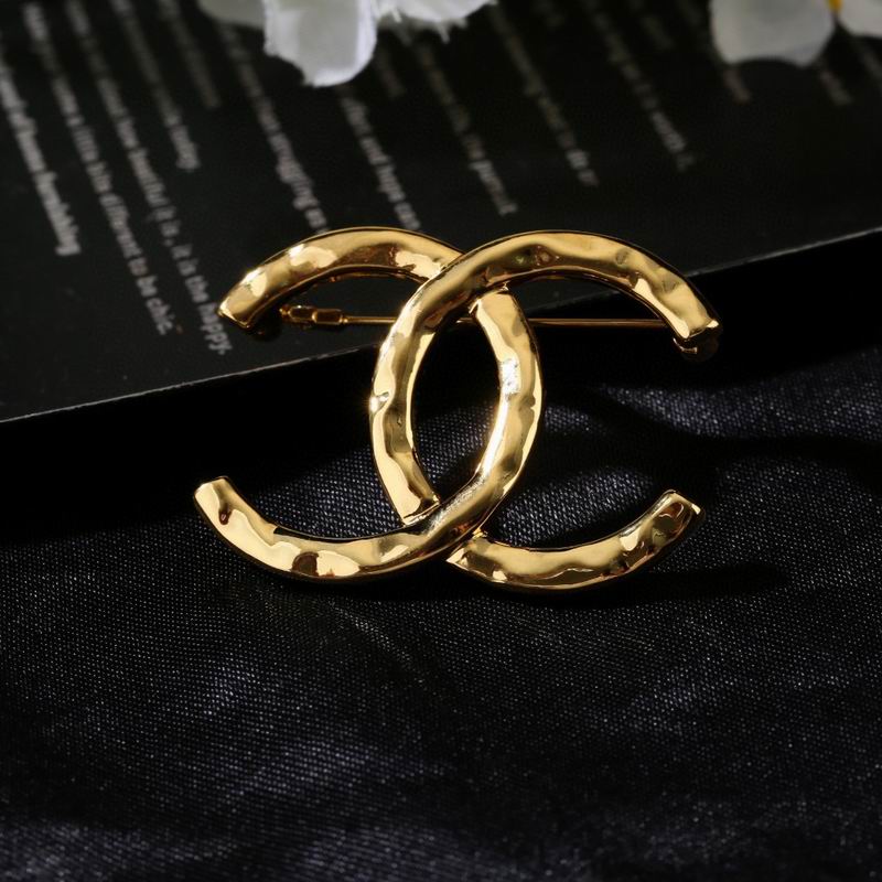 Chanel Brooch 08yxq30 (5)