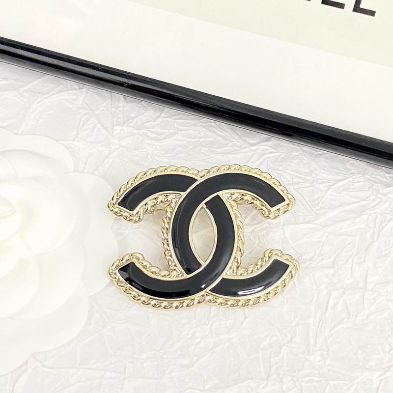 Chanel Brooch 08yxq32 (2)