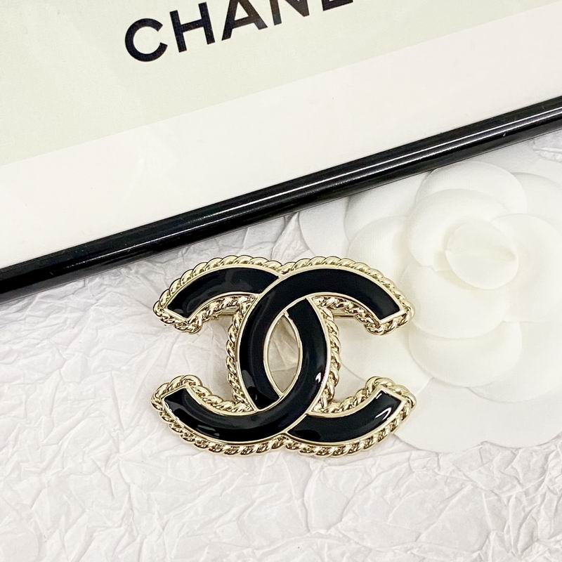Chanel Brooch 08yxq32 (6)