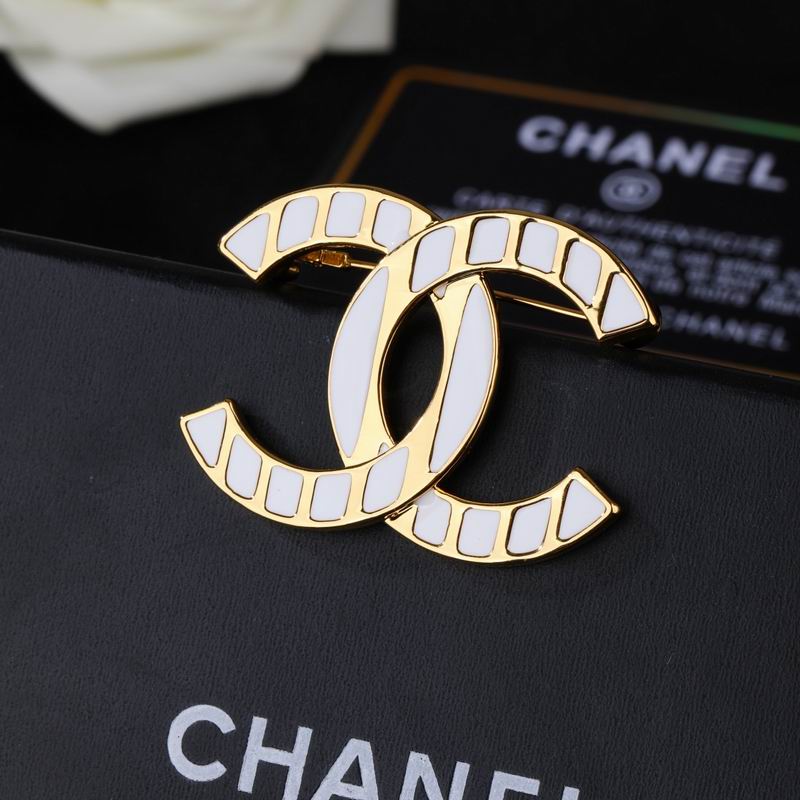 Chanel Brooch 08yxq34 (6)