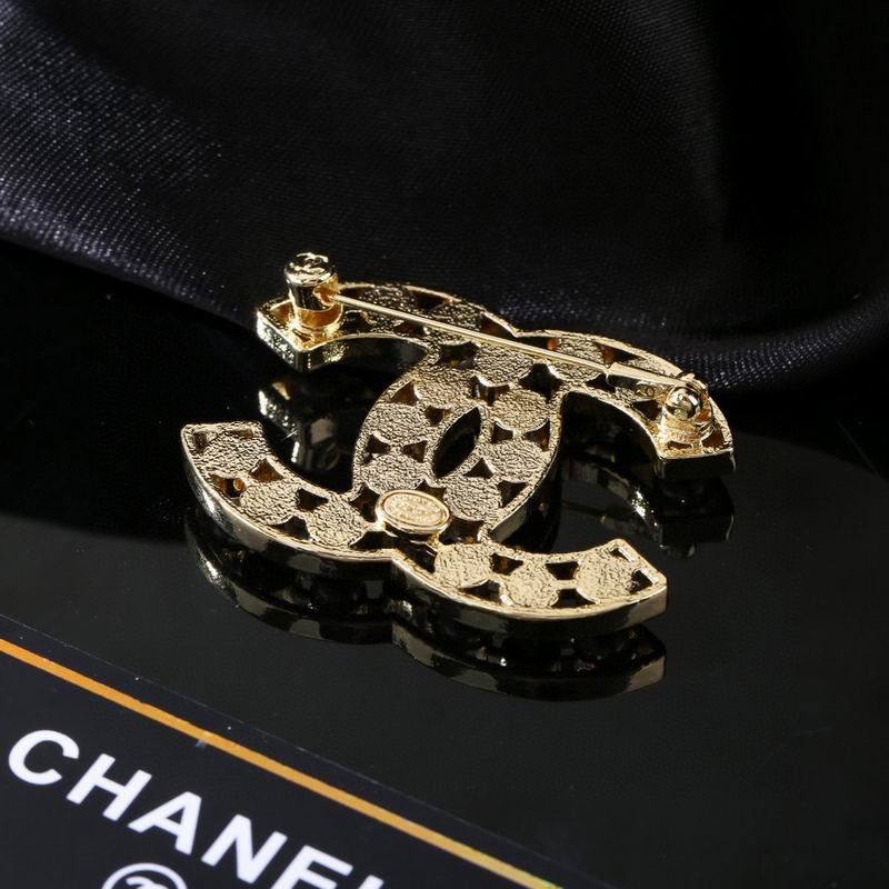 Chanel Brooch 09yxq01 (7)