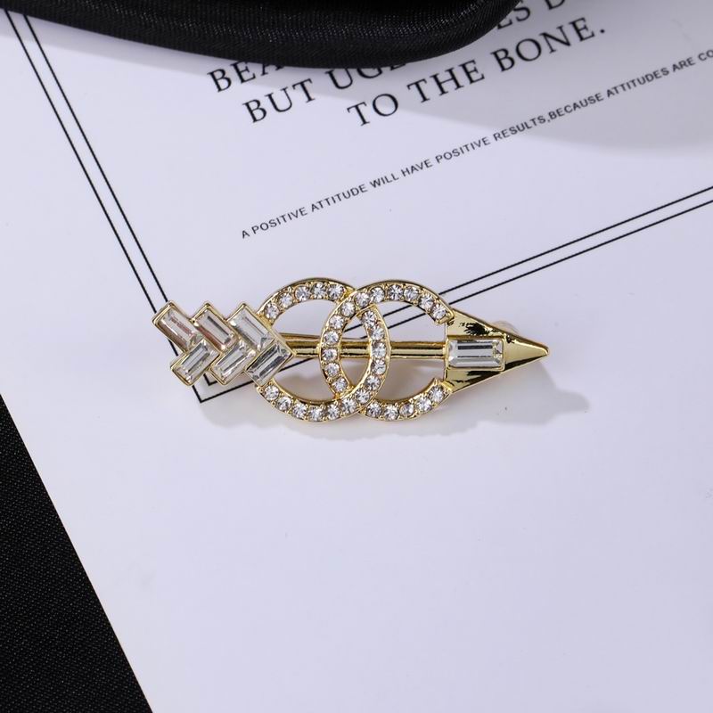 Chanel Brooch 09yxq02 (1)