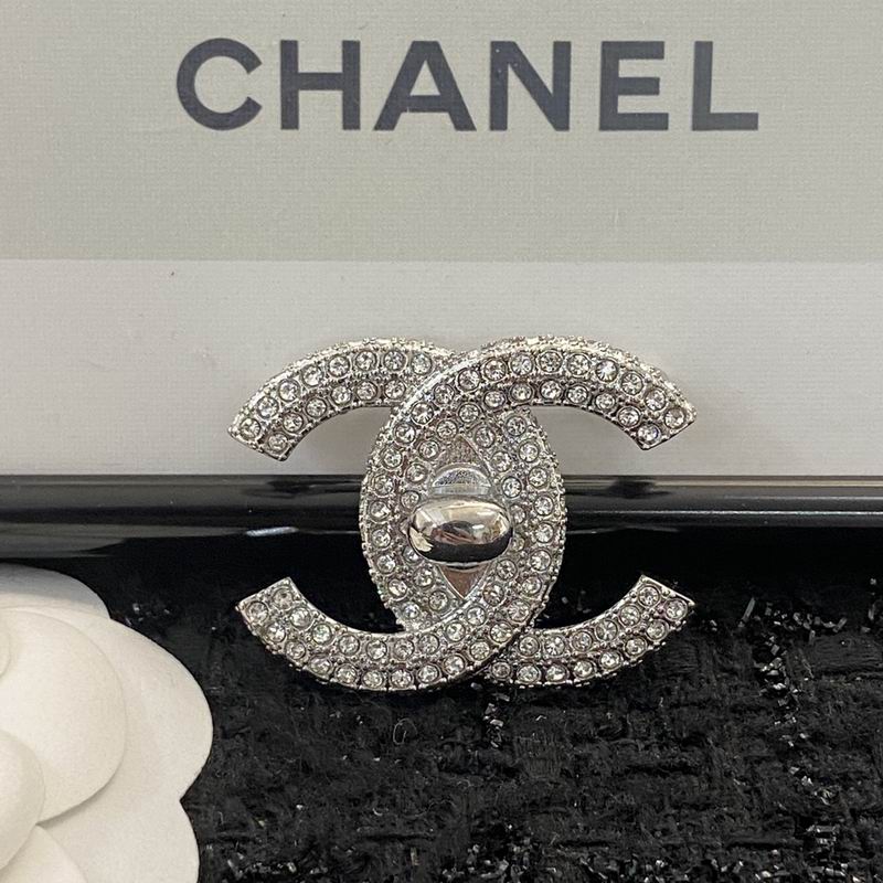 Chanel Brooch 09yxq03 (4)