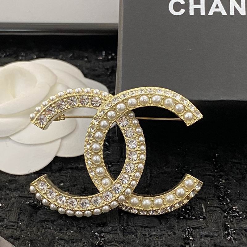 Chanel Brooch 09yxq04 (5)