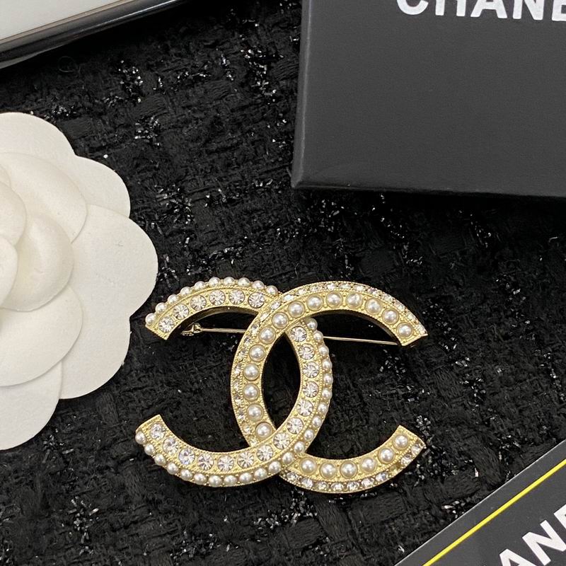 Chanel Brooch 09yxq04 (6)