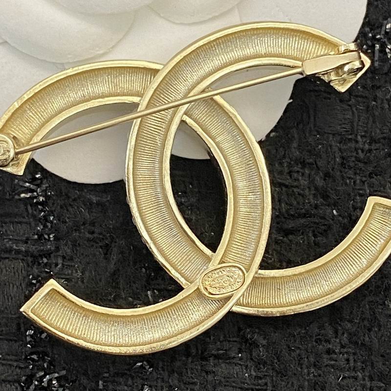 Chanel Brooch 09yxq04 (7)