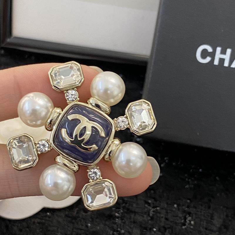 Chanel Brooch 09yxq06 (4)