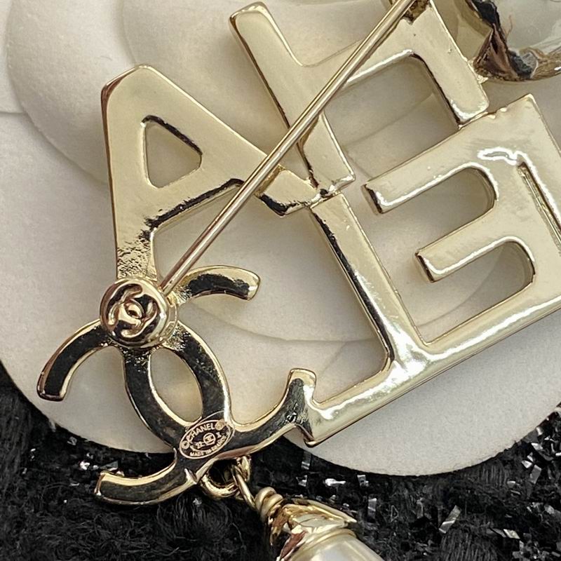 Chanel Brooch 09yxq08 (4)