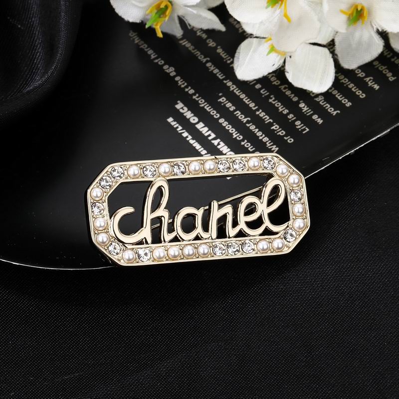 Chanel Brooch 09yxq10 (8)