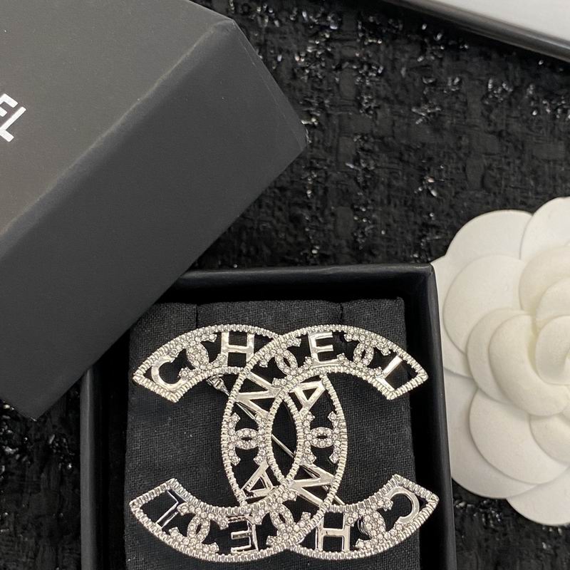 Chanel Brooch 09yxq11 (4)