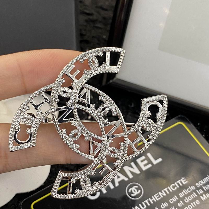 Chanel Brooch 09yxq11 (7)