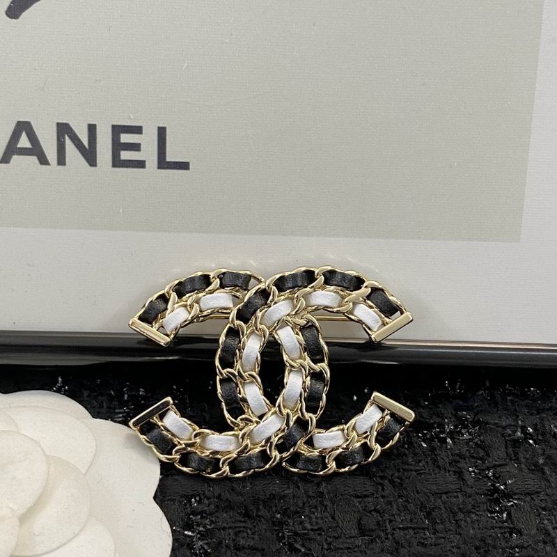 Chanel Brooch 09yxq12 (3)