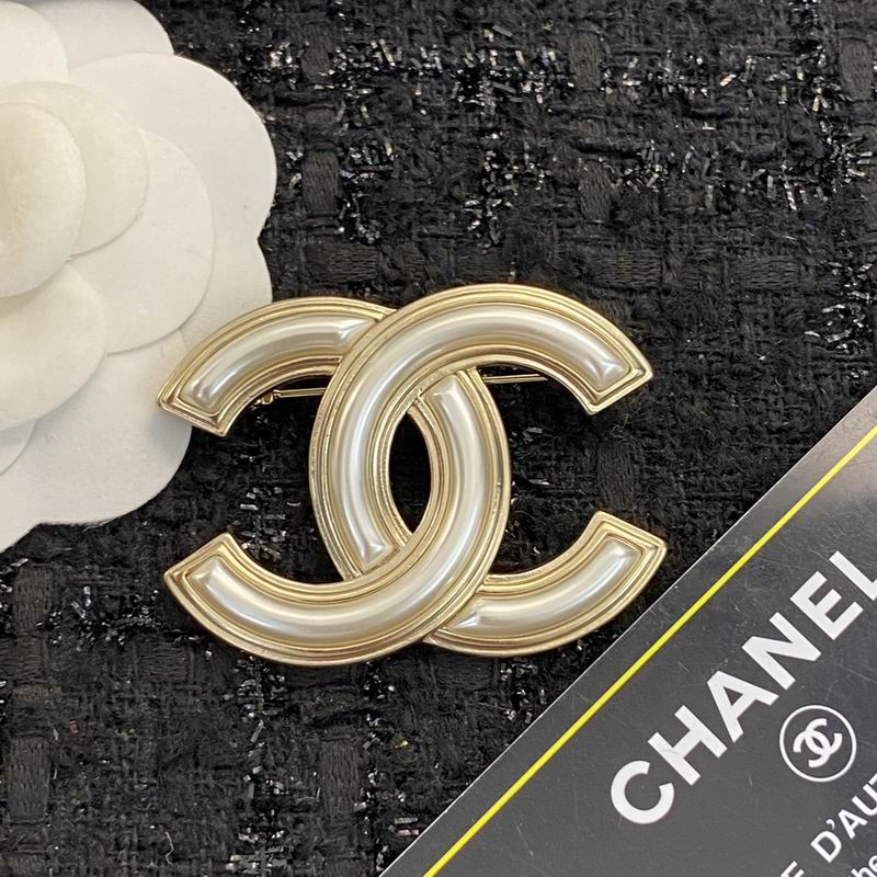 Chanel Brooch 09yxq13 (1)