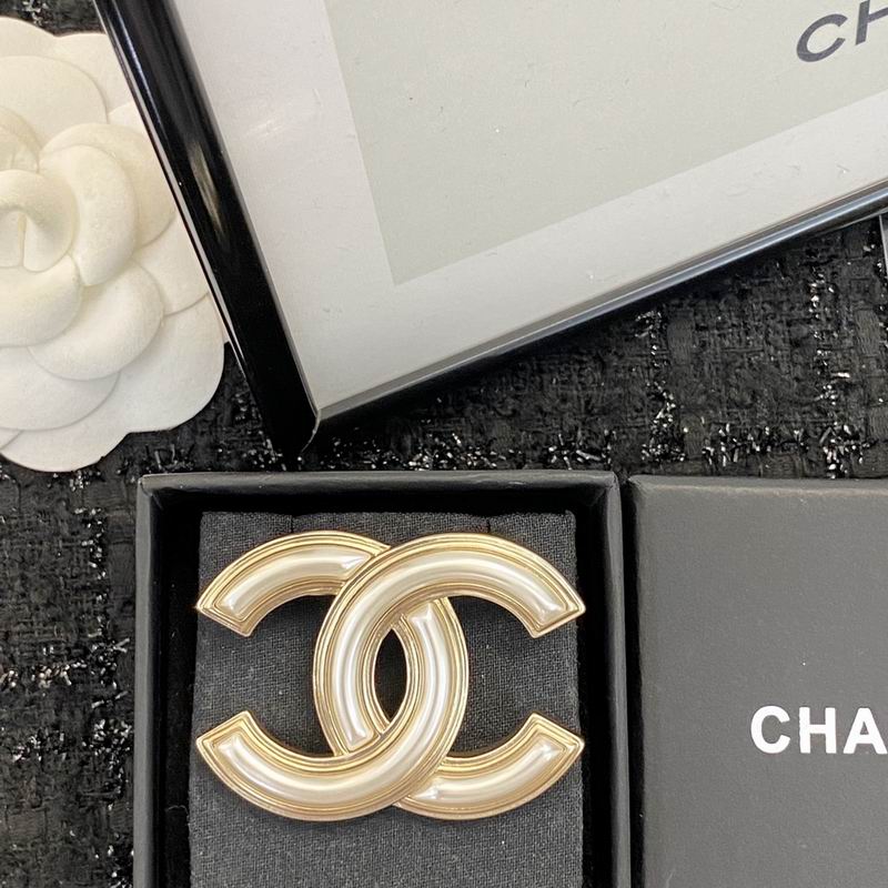 Chanel Brooch 09yxq13 (3)