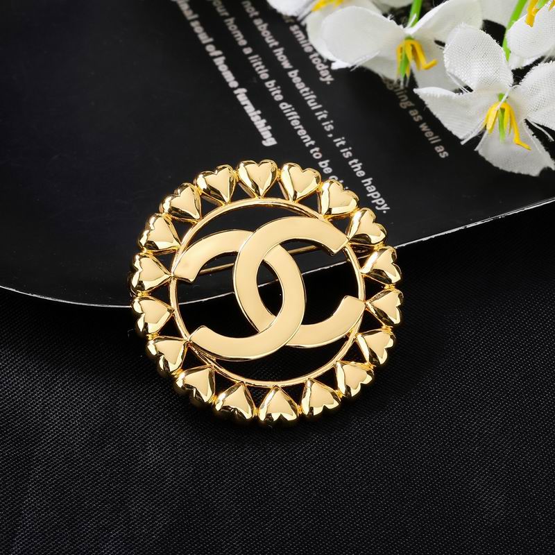 Chanel Brooch 09yxq21 (3)