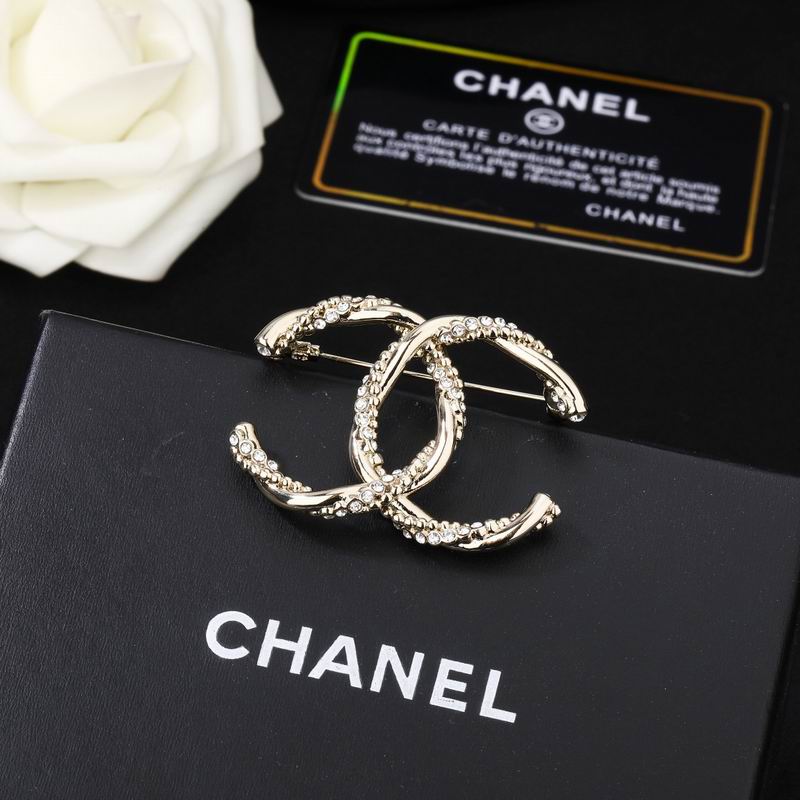 Chanel Brooch 09yxq23 (1)