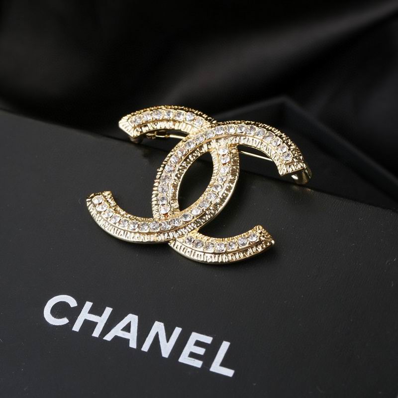 Chanel Brooch 09yxq24 (1)
