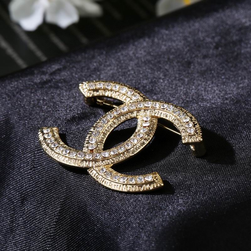 Chanel Brooch 09yxq24 (6)