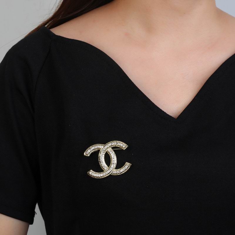 Chanel Brooch 09yxq24 (8)