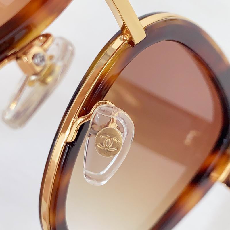 Chanel CH1583LQ 53 23-142 b08