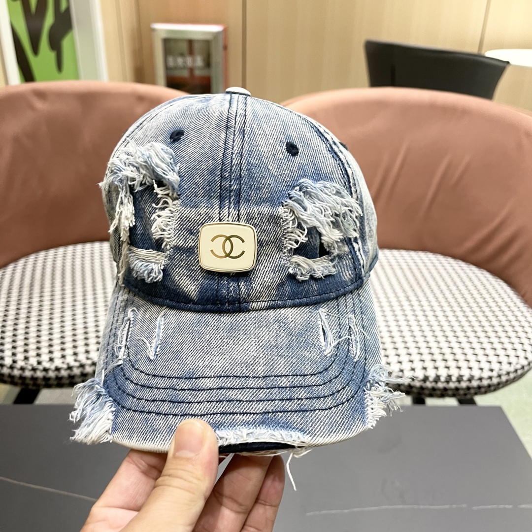 Chanel Cap (28)