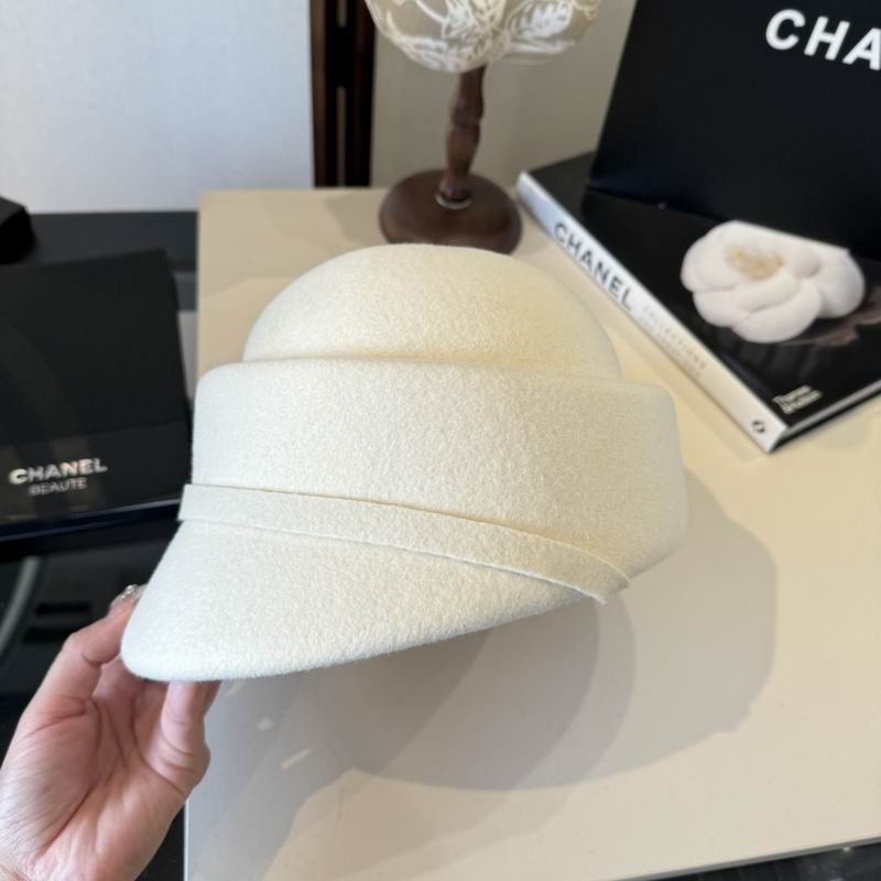 Chanel Cap (305)