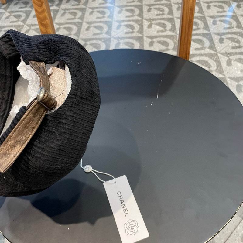 Chanel Cap (425)