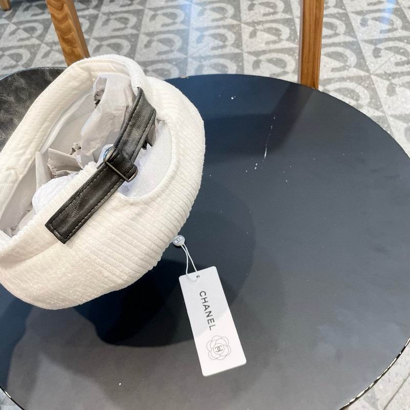 Chanel Cap (435)