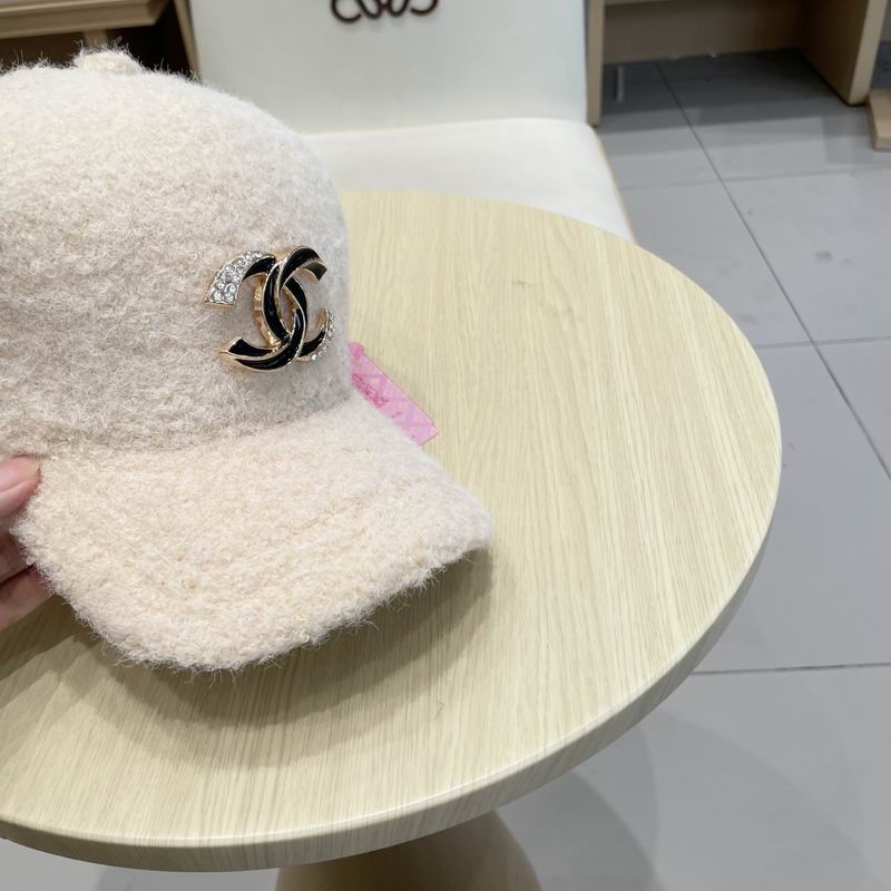 Chanel Cap (579)