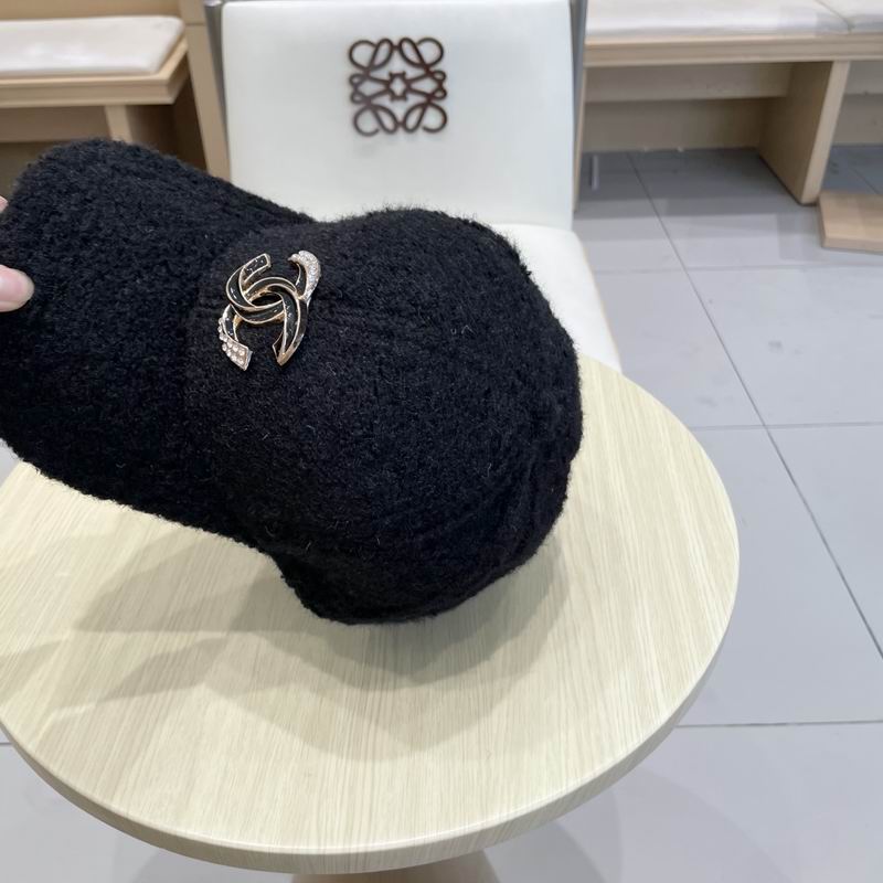 Chanel Cap (585)