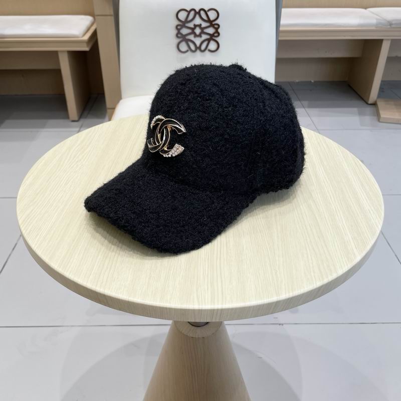 Chanel Cap (590)
