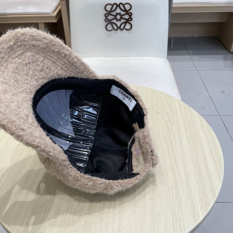 Chanel Cap (592)