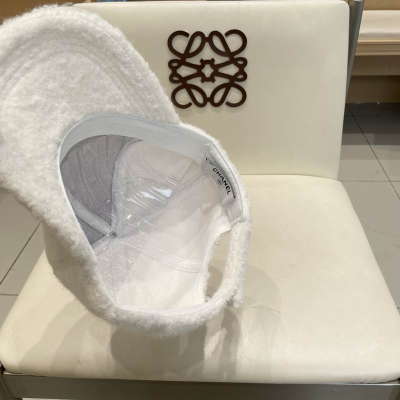 Chanel Cap (601)