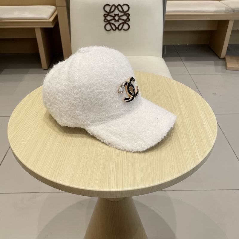 Chanel Cap (607)