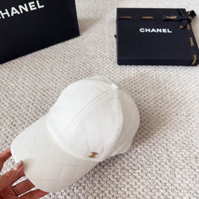 Chanel Cap (651)