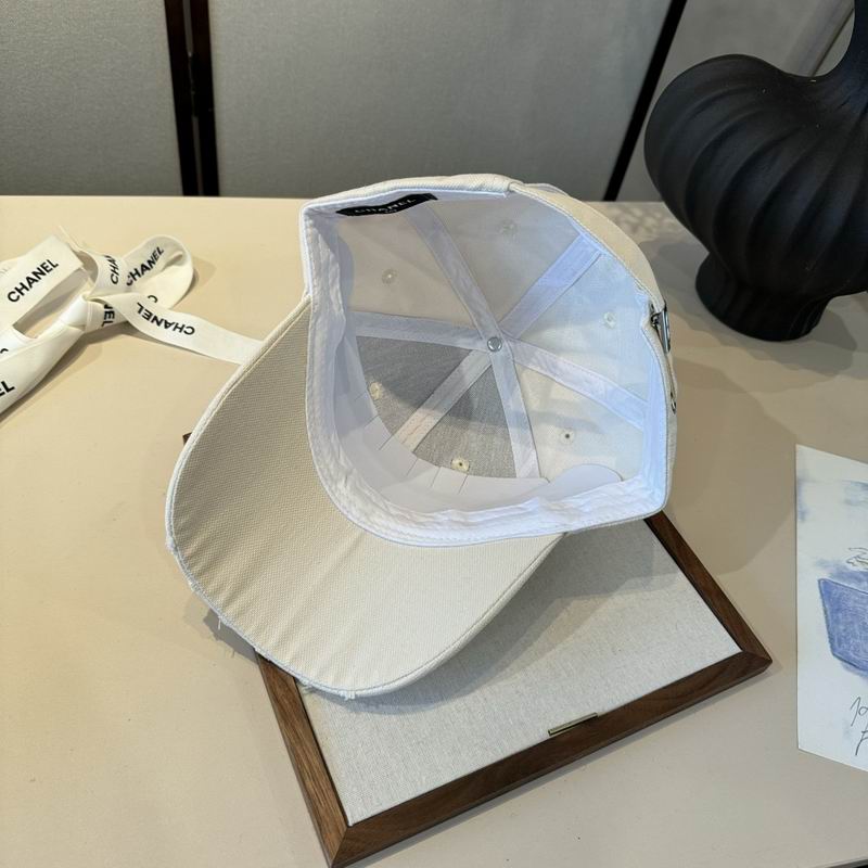 Chanel Cap (844)