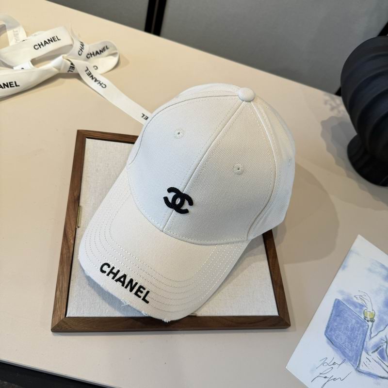 Chanel Cap (851)