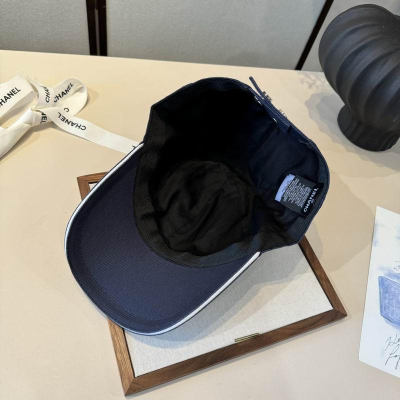Chanel Cap (857)