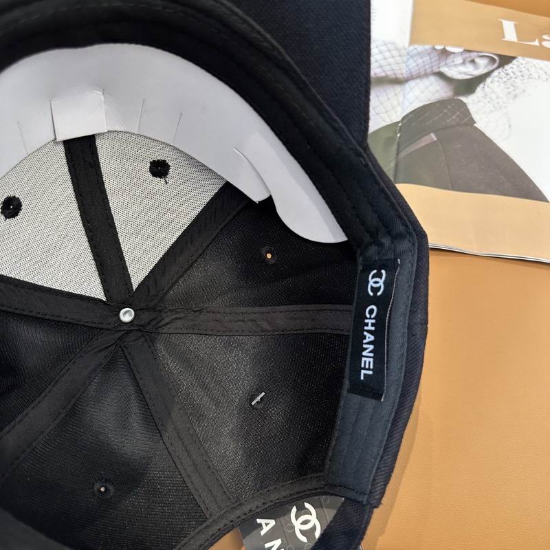 Chanel Cap dx (533)