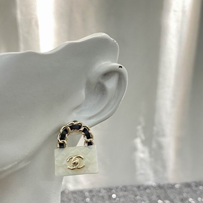 Chanel Earring 07yxq35 (8)