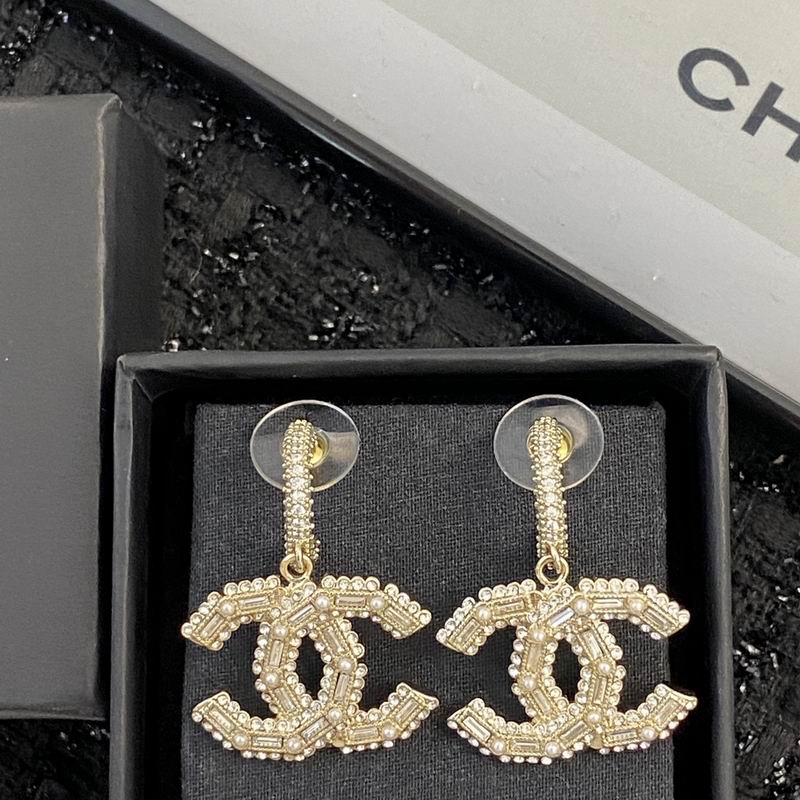 Chanel Earring 07yxq48 (8)