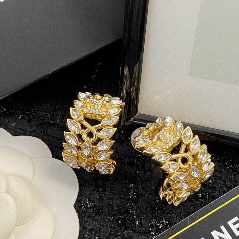 Chanel Earring 07yxq52 (6)