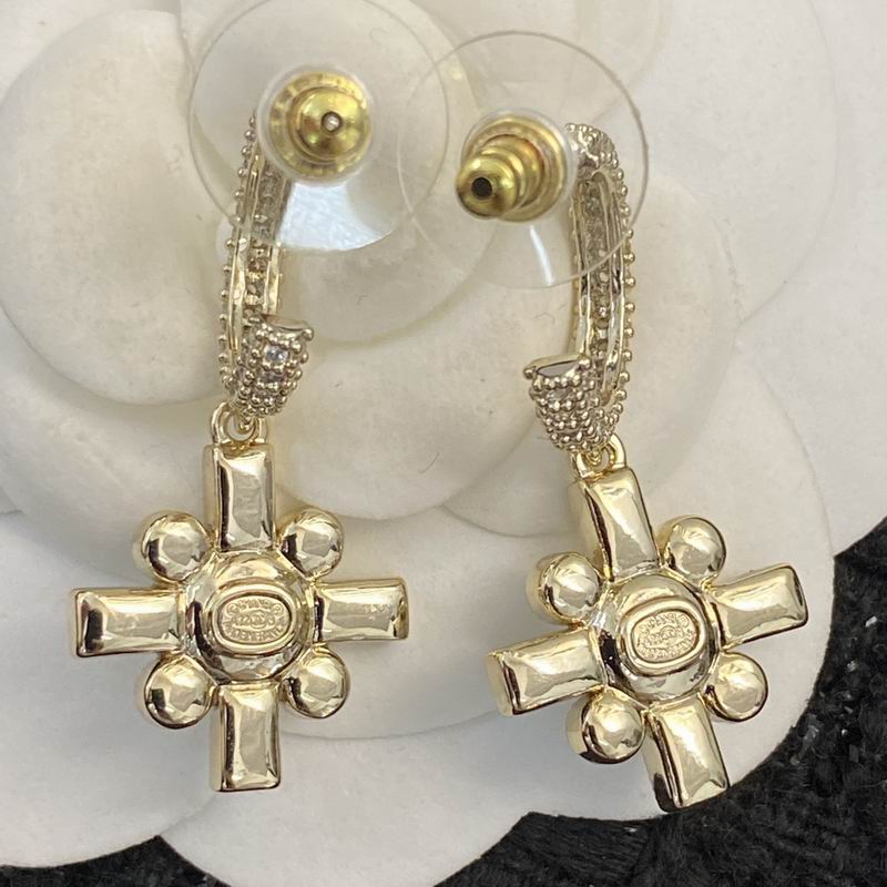 Chanel Earring 07yxq53 (5)