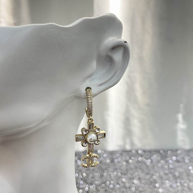 Chanel Earring 07yxq54 (9)